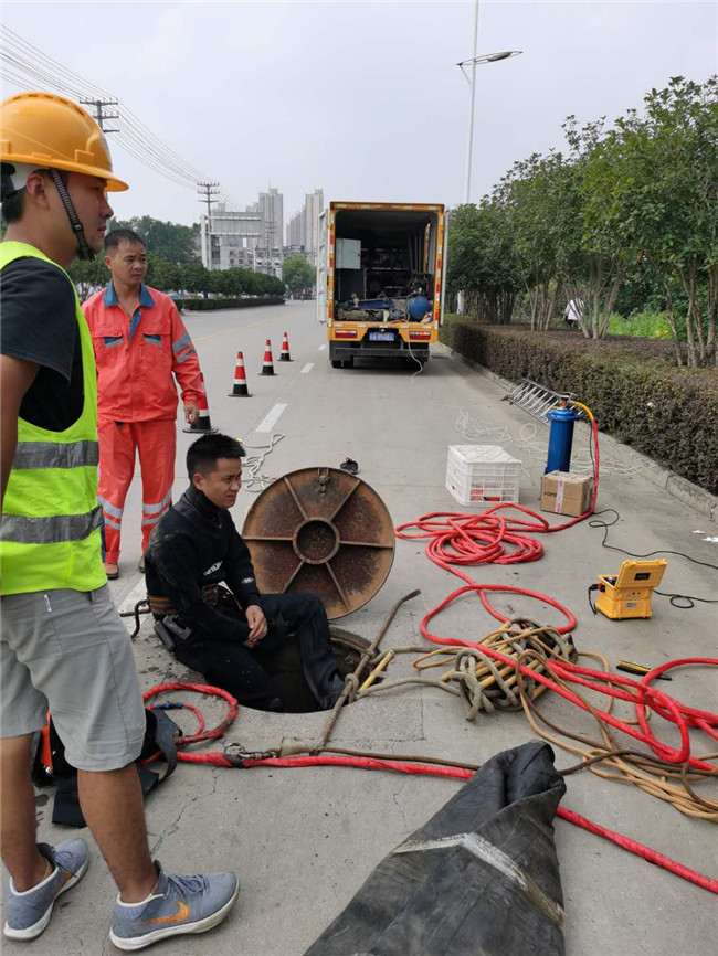 城厢翻衬法管道修复技术主要工序