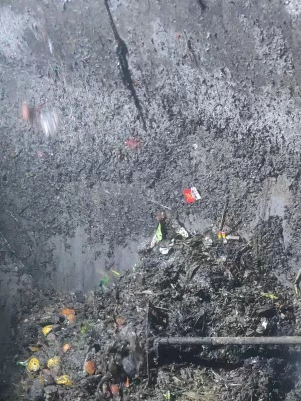 城厢污水池清理